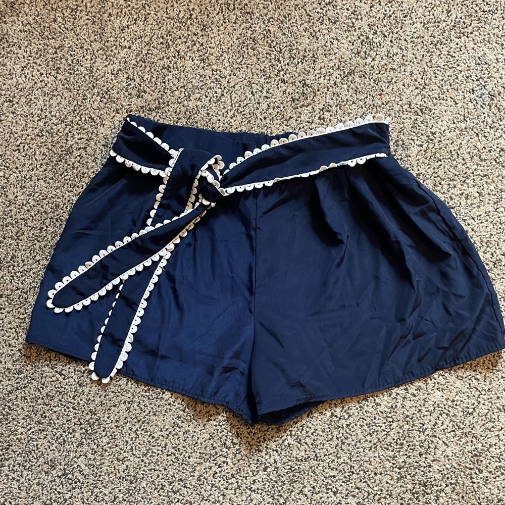 Francesca Bird Cage Women's Tie Front Shorts